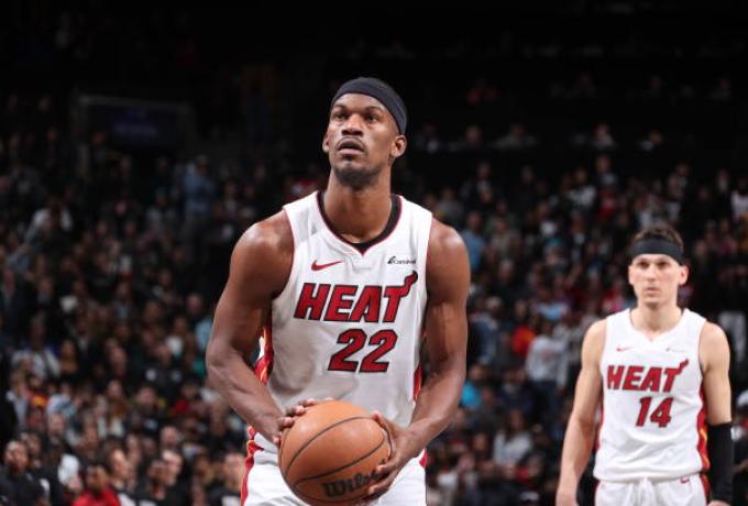 Οι Χιτ απέδρασαν από το Μπρούκλιν με τρομερό Μπάτλερ